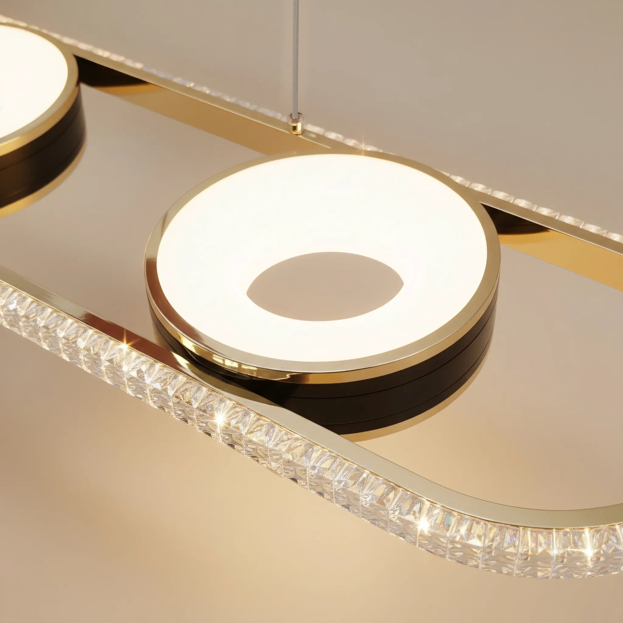 LAMPA SUFITOWA WISZĄCA LED G135-CP Złota 3