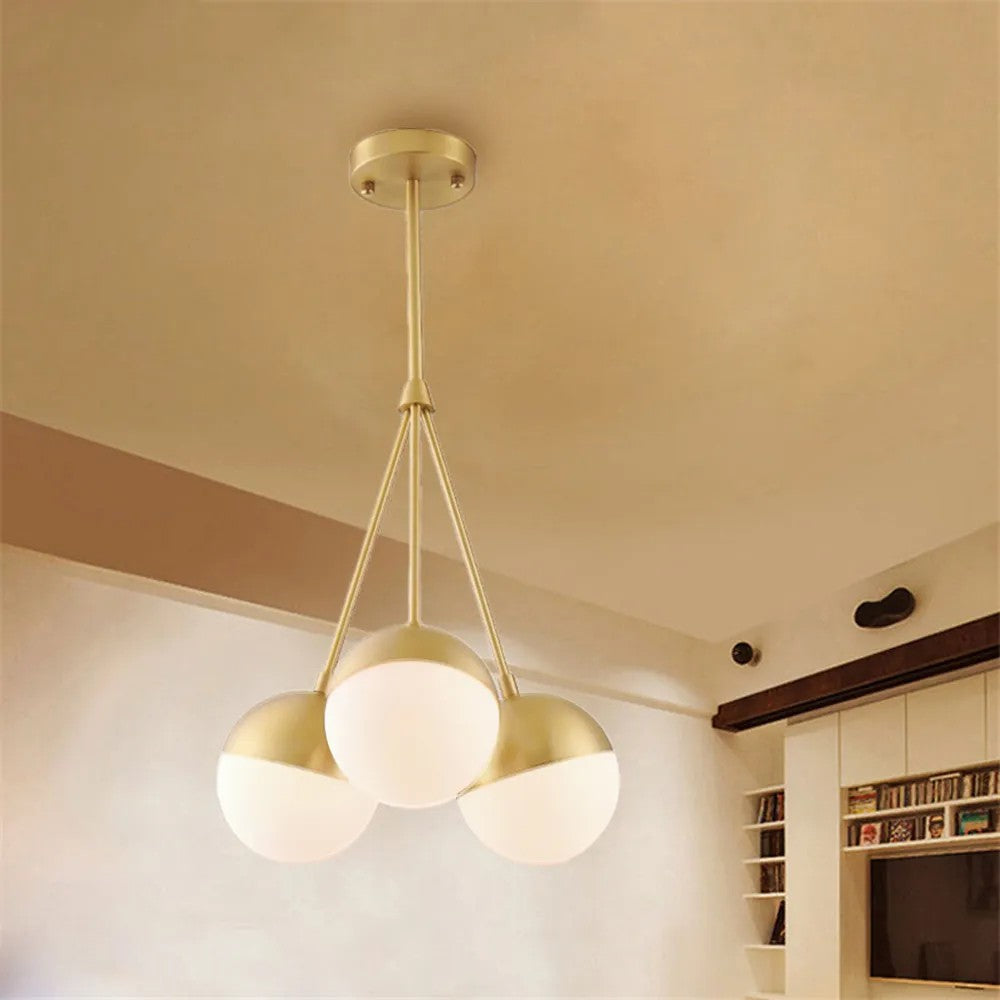 Lampa Wisząca Szklana Kula Mleczna APP688-3CP Złota 3