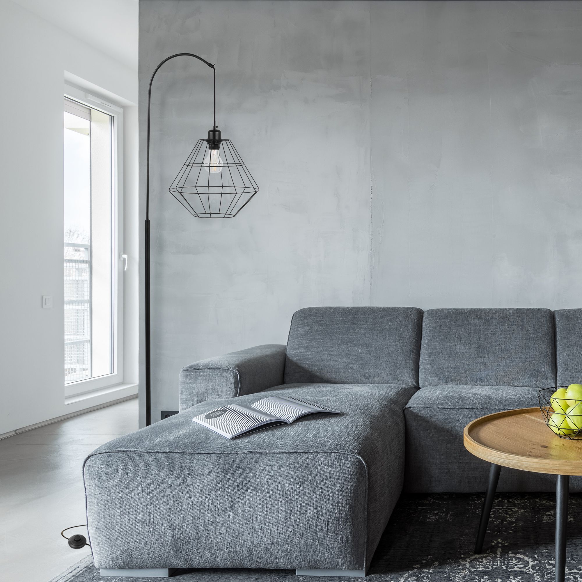 Lampa stojąca podłogowa  APP538-1F Czarna