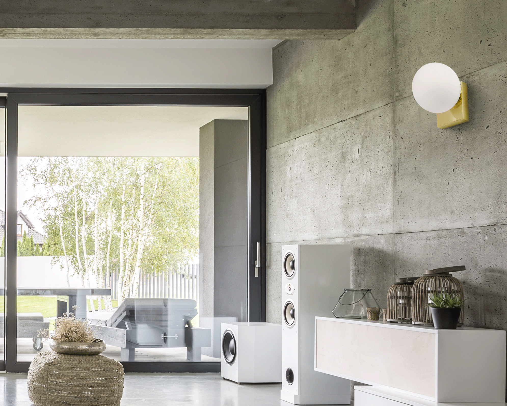 Lampa Ścienna Kinkiet Szklana Kula APP1009-1W Złota