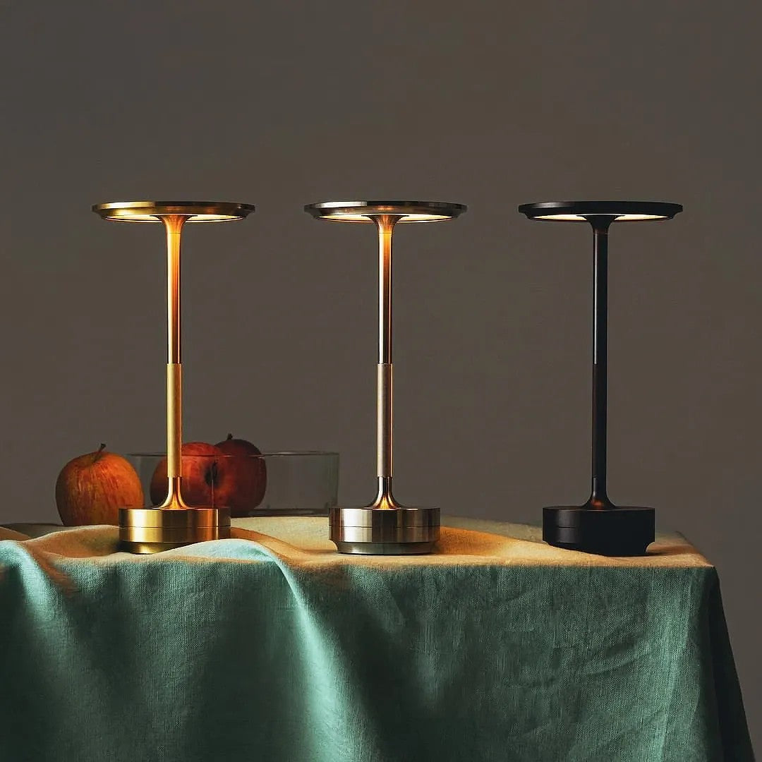 Lampka Nocna APP1371-T Czarna 4