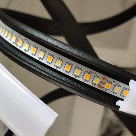 Lampa sufitowa nowoczesna LED + PILOT APP823-CP Czarna