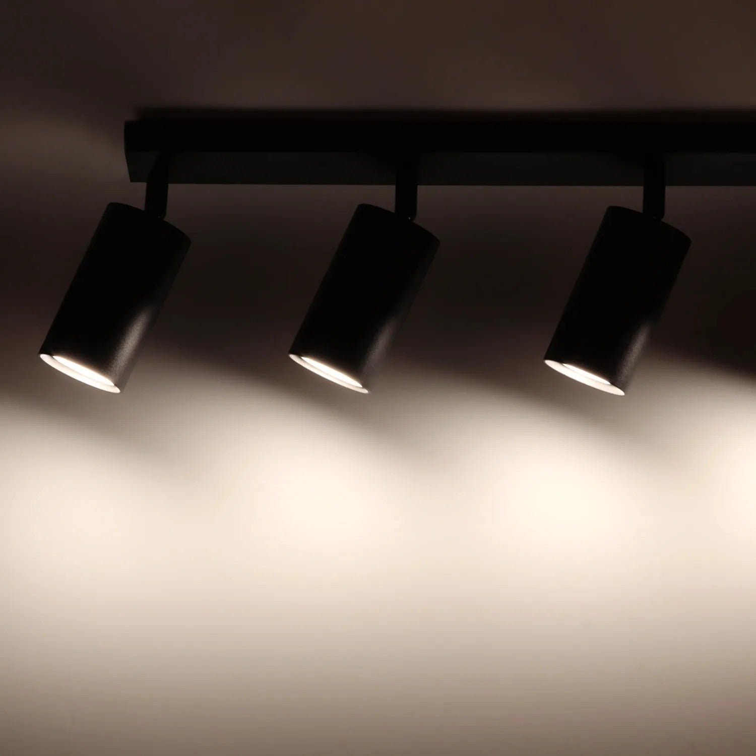 Lampa Sufitowa Reflektor APP1242-6C Czarna 6