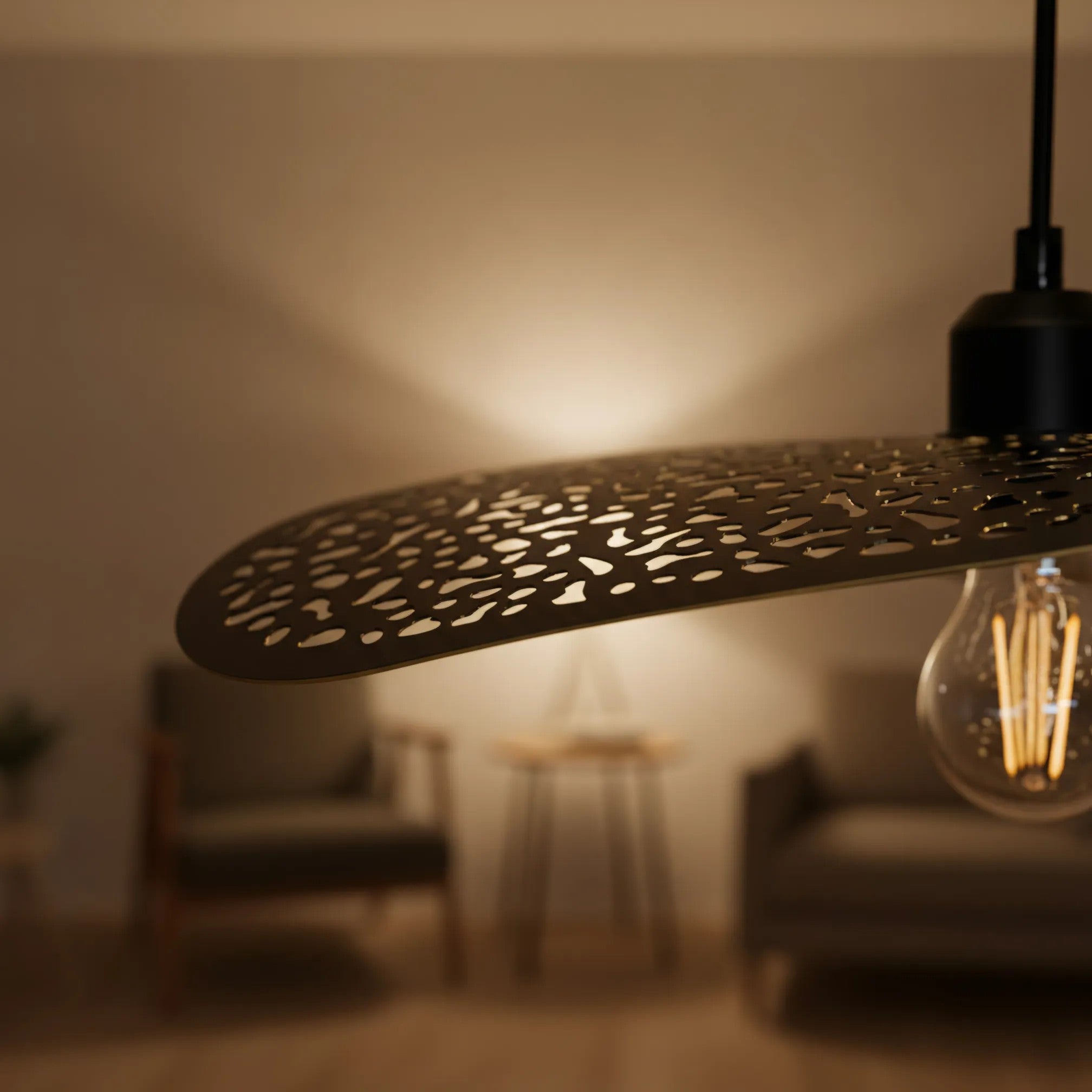 LAMPA SUFITOWA WISZĄCA APP1468-1CP Czarna/stare Złoto 8